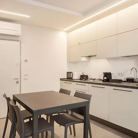 Diamante Luxury - Center -